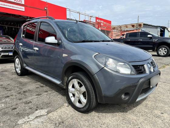 RENAULT SANDERO 1.6 STEPWAY 16V FLEX 4P MANUAL RENAULT SANDERO 1.6 STEPWAY 16V FLEX 4P MANUAL